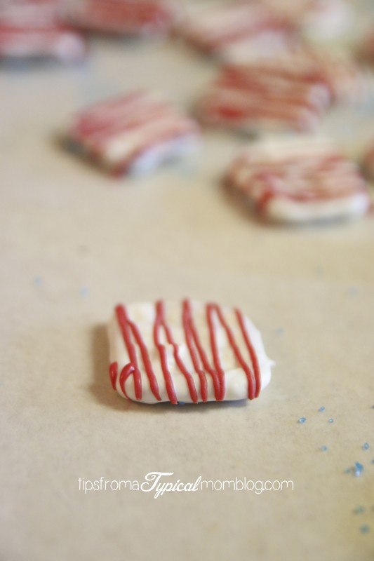 4th of July Dipped Pretzels
