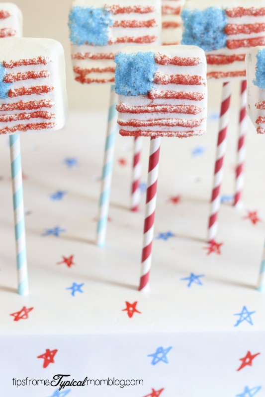 4th of July Marshmallow Flag Pops