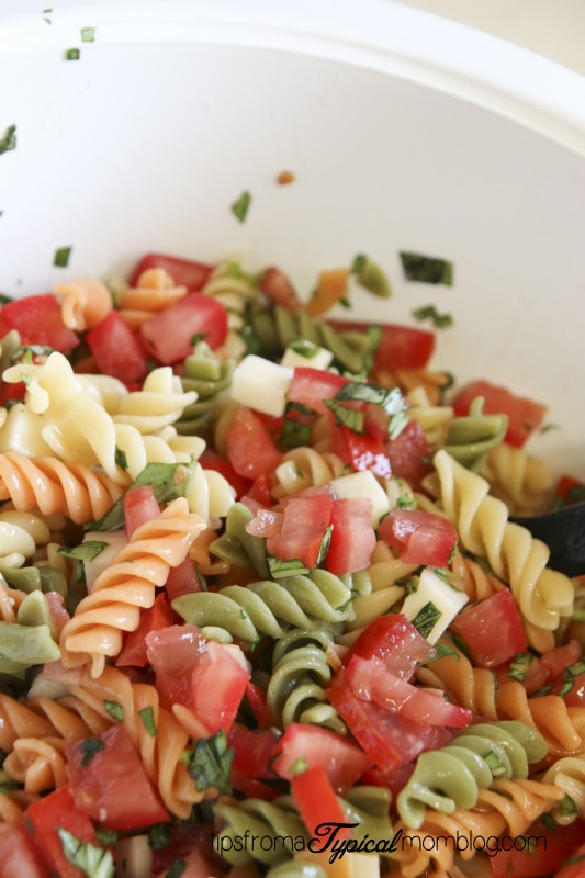 Light and Healthy Caprese Pasta Salad