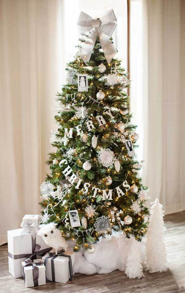 11 of the Best Christmas Tree Decorating Ideas