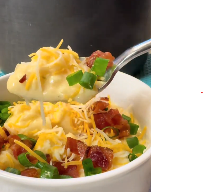 The Best Creamy Cheesy Potato Soup Recipe